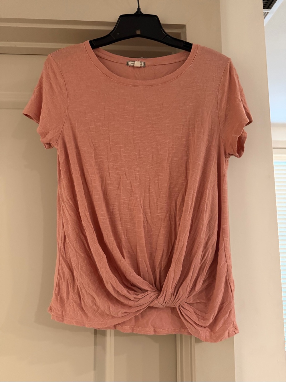 Women’s Eyeshadow Top